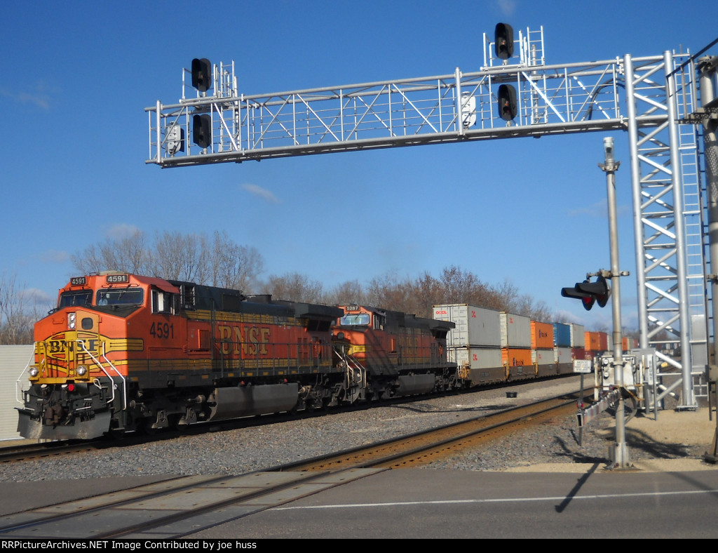 BNSF 4591 East